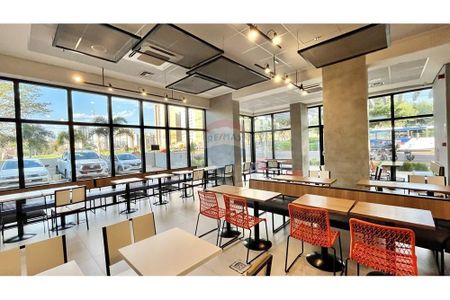 3_photo/94b9b9510f.ff18d0897e4eeb33-ATLAS-3164c58f-5583-495c-b741-bb0fba632d0f.jpg de casa à venda com 1 quarto, 24m² em Vila do Golfe, Ribeirão Preto