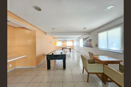 12_photo/94b9b951c9.1189224f7256e527-ATLAS-61c111b1-e314-4e77-aa24-412cab2ff286.jpg de apartamento à venda com 2 quartos, 81m² em Vila do Golfe, Ribeirão Preto