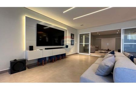 18_photo/94b9b95e51.11ae8d6217f777ff-ATLAS-2af444f7-700d-4096-9958-cbd2a67bca4b.jpg de casa à venda com 5 quartos, 615m² em Vila do Golfe, Ribeirão Preto