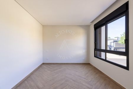 5_photo/94b9b95fd3.2a944ba09ca7364e-ATLAS-515992ed-fdd3-4d47-95aa-fe3da470b2fe.jpg de casa de condomínio à venda com 3 quartos, 341m² em Bonfim Paulista, Ribeirão Preto