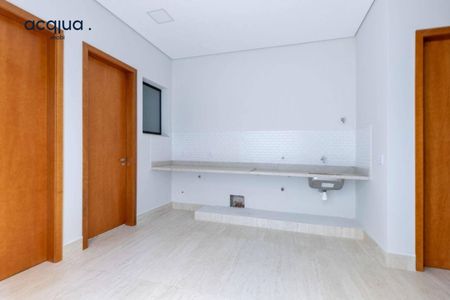 5_photo/94b9b95fd3.2a944ba09ca7364e-ATLAS-86afbedd-b2e0-4fb2-a2d1-b6172ba38cc7.jpg de casa de condomínio à venda com 4 quartos, 341m² em Bonfim Paulista, Ribeirão Preto