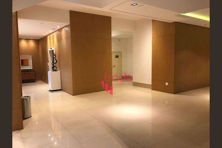 4_photo/94b9b96773.db85263a556702a2-ATLAS-4301f2b9-e93a-424b-b4f4-67c09cf4bc20.jpg de apartamento à venda com 3 quartos, 168m² em Alto do Ipê, Ribeirão Preto