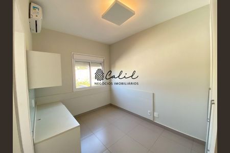 11_photo/94b9b967c7.5afd90b9c05d4dec-ATLAS-30207404-ec7a-4bc4-bbea-b8d9d39b4a95.jpg de casa de condomínio à venda com 3 quartos, 428m² em Vila do Golfe, Ribeirão Preto