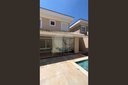 7_photo/94b9b967c7.5afd90b9c05d4dec-ATLAS-8b319f02-e1f5-43c7-aec6-cfb9a38c5de7.jpg de casa de condomínio à venda com 3 quartos, 230m² em Vila do Golfe, Ribeirão Preto