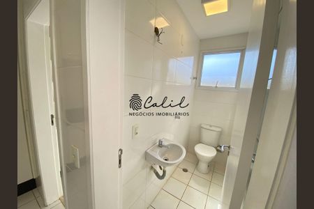 33_photo/94b9b967c7.5afd90b9c05d4dec-ATLAS-db74ef6b-fc10-454e-8dc1-8a97aa31e832.jpg de casa de condomínio à venda com 3 quartos, 428m² em Vila do Golfe, Ribeirão Preto