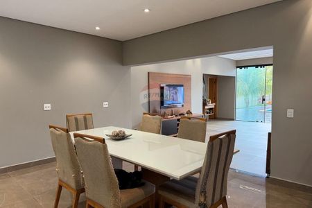 5_photo/94b9b97259.1ad5fb952b026013-ATLAS-193cf84e-4e02-48a5-b7bd-7f1fc7d2208f.jpg de casa à venda com 5 quartos, 420m² em Royal Park, Ribeirão Preto