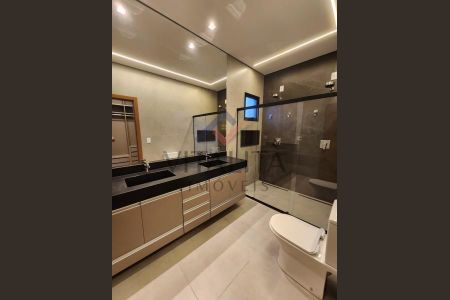 15_photo/94b9b97f2f.3fb6a6d23b4be51c-ATLAS-1a50bc59-4697-4b96-950e-7c21d740a12d.jpg de casa de condomínio à venda com 3 quartos, 208m² em Vila do Golfe, Ribeirão Preto