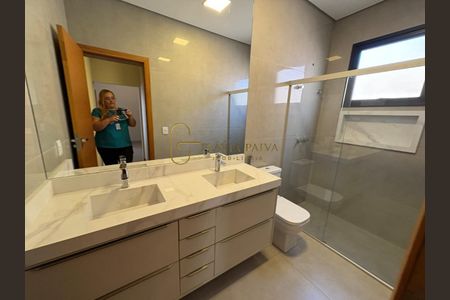 27_photo/94b9b97f2f.3fb6a6d23b4be51c-ATLAS-26525834-9938-4ece-b63d-88e36b999b7a.jpg de casa de condomínio à venda com 3 quartos, 174m² em Vila do Golfe, Ribeirão Preto