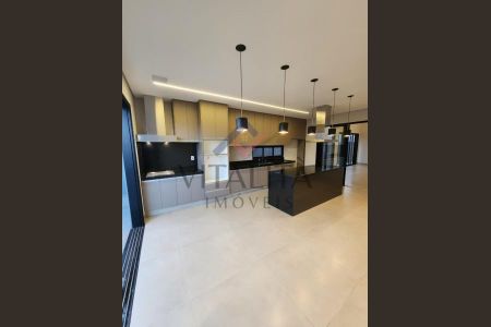 3_photo/94b9b97f2f.3fb6a6d23b4be51c-ATLAS-c9deb348-a21e-4159-bd2b-15feb1b2ce6d.jpg de casa de condomínio à venda com 3 quartos, 208m² em Vila do Golfe, Ribeirão Preto