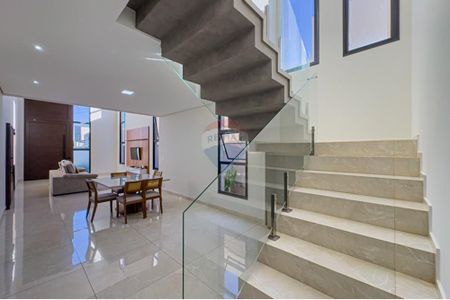 19_photo/94b9b98285.6721d330cc8d7611-ATLAS-af0a7725-f800-4bcf-8c07-fb5fe9de0dd3.jpg de casa à venda com 4 quartos, 351m² em Vila do Golfe, Ribeirão Preto