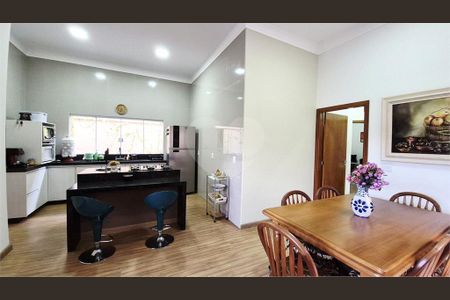 4_photo/94b9b9ad3d.f847f4f755698bc7-ATLAS-83f6dc87-8d00-4e94-bdad-64de822d44d6.jpg de casa à venda com 3 quartos, 135m² em Bonfim Paulista, Ribeirão Preto