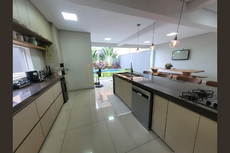 2_photo/94b9b9aec1.3714cccd63f8fe2d-ATLAS-fa3fa20e-b7a3-40b8-b8aa-5198d88a4ed7.jpg de casa à venda com 3 quartos, 230m² em Bonfim Paulista, Ribeirão Preto