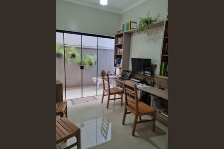 12_photo/94b9b9b635.c1e2c22bc4c3b29f-ATLAS-be0b16fd-9cb0-4283-a238-1f67cd6c1904.jpg de casa à venda com 3 quartos, 250m² em Bonfim Paulista, Ribeirão Preto