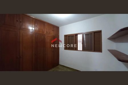 19_photo/94b9b9b999.e17343cf5b702f60-ATLAS-65216a40-97b0-44ff-9d65-b79fede4e126.jpg de casa à venda com 3 quartos, 293m² em Centro, Ribeirão Preto