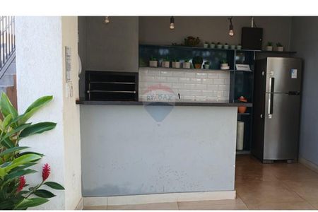 6_photo/94b9b9bf73.f14d7a494a64fc38-ATLAS-2cdb20f4-3fc1-40d3-a2e4-961d0094cba7.jpg de apartamento à venda com 2 quartos, 40m² em Jardim Emília, Ribeirão Preto