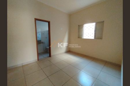 21_photo/94b9b9c429.998e17c0ad9a15de-ATLAS-eab471b6-1cab-45a4-8686-73e6b271385f.jpg de casa à venda com 3 quartos, 105m² em Bonfim Paulista, Ribeirão Preto