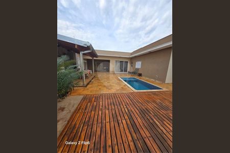 25_photo/94b9b9cde5.d41ccc6539b5b4b0-ATLAS-4f9efe82-de1b-4f9e-8120-e59888ddecae.jpg de casa à venda com 3 quartos, 138m² em Bonfim Paulista, Ribeirão Preto