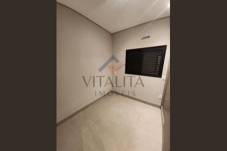 11_photo/94b9bc1985.72c99cad9401b729-ATLAS-3d310fb2-ffe7-4a79-9b36-db73ccfb48bf.jpg de casa à venda com 3 quartos, 156m² em Parque Ribeirao Preto, Ribeirão Preto