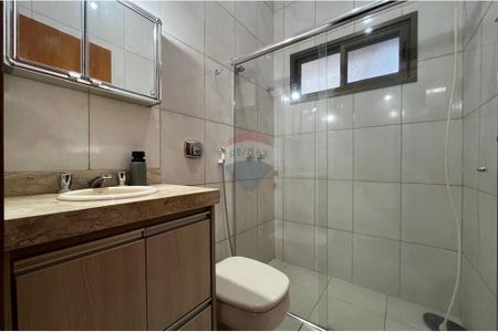 13_photo/94b9bdb0bf.f469cfda097b0aa9-ATLAS-2c0253ad-d9ec-4555-acc6-3a949cf68e92.jpg de casa à venda com 2 quartos, 181m² em yy, Ribeirão Preto