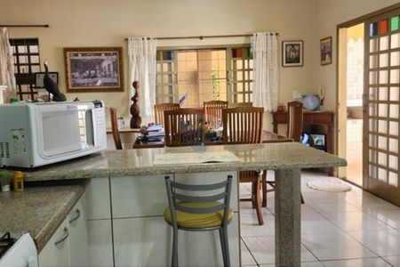 10_photo/94b9bdb645.d60ed16da6b331d7-ATLAS-ca1b8975-a466-4120-a80d-1e6087e3bd44.jpg de casa à venda com 4 quartos, 364m² em Jardim Itau, Ribeirão Preto