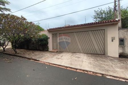 6_photo/94b9bdb931.ccfee957a0edc138-ATLAS-5315a3ec-e09c-4f9f-87b5-1a8bf671abbe.jpg de casa à venda com 4 quartos, 288m² em Jardim Recreio, Ribeirão Preto