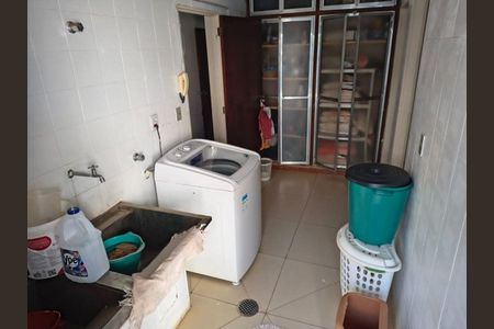 7_photo/94b9bdbd6f.826aa08d214c4ef3-ATLAS-b568c84f-d1e3-4afd-af47-e3a88890a8a1.jpg de casa à venda com 3 quartos, 270m² em Jardim Recreio, Ribeirão Preto