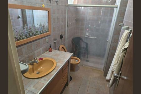 18_photo/94b9bdbd6f.826aa08d214c4ef3-ATLAS-e7d1a3ab-8fa8-4d44-a708-496ea740c3c9.jpg de casa à venda com 3 quartos, 270m² em Jardim Recreio, Ribeirão Preto