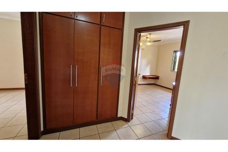 44_photo/94b9bdbea3.7d3c41bc496dffaa-ATLAS-641c385a-7438-413a-a5cd-bd9fa8dc79ce.jpg de casa à venda com 4 quartos, 376m² em Jardim Recreio, Ribeirão Preto