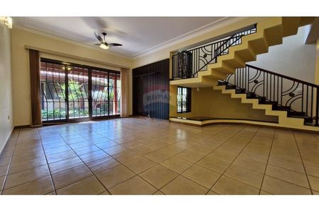 3_photo/94b9bdbea3.7d3c41bc496dffaa-ATLAS-dd0d993f-a0c9-4ba0-af5f-63c2ab0ee005.jpg de casa à venda com 4 quartos, 376m² em Jardim Recreio, Ribeirão Preto