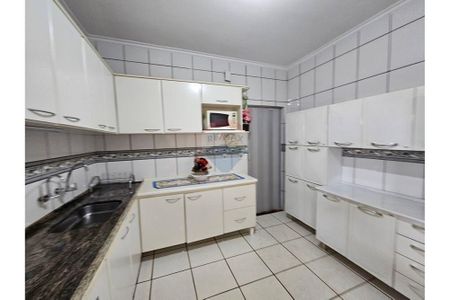 15_photo/94b9bdd8ab.c2ed6ef6e3c218ea-ATLAS-3836559b-cb30-466a-b4e3-17698e2eee48.jpg de casa à venda com 4 quartos, 156m² em Vila Monte Alegre, Ribeirão Preto