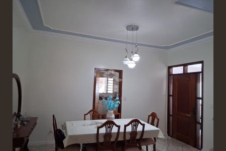 4_photo/94b9bde1d5.638b34ff0fe22444-ATLAS-31dfd93e-6ce0-4f24-8e2d-a4e48c2e57e7.jpg de casa à venda com 5 quartos, 170m² em Parque Residencial Cidade Universitaria, Ribeirão Preto