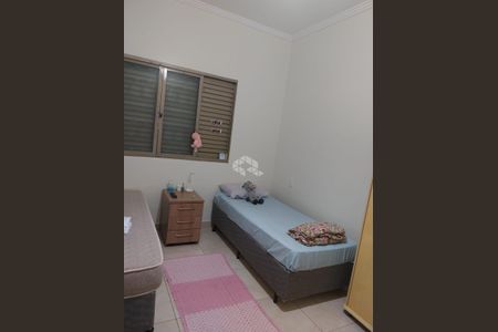 14_photo/94b9bde1d5.638b34ff0fe22444-ATLAS-dfd27962-5eaf-4815-b656-07786b75e1fc.jpg de casa à venda com 5 quartos, 170m² em Parque Residencial Cidade Universitaria, Ribeirão Preto