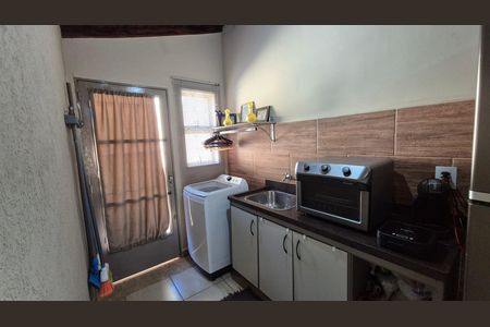 6_photo/94b9bdfa75.7a37549eceeba21f-ATLAS-68153a43-ae39-40c6-aa79-4848f8daabe4.jpg de casa à venda com 3 quartos, 128m² em Planalto Verde, Ribeirão Preto