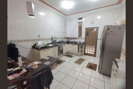 11_photo/94b9be04e3.eef4d4ed5dafe0c3-ATLAS-29f6ed19-0c10-4dce-a949-504e6074b105.jpg de casa à venda com 3 quartos, 228m² em Planalto Verde, Ribeirão Preto