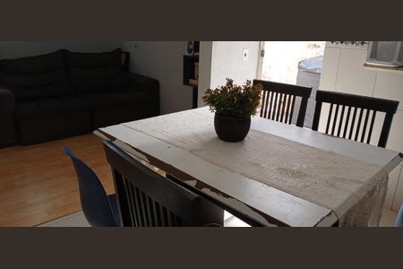 8_photo/94b9be076b.9e673cd36bfda2f7-ATLAS-d0d61cb8-5e72-4bb9-9ffd-3aac8ccb16f1.jpg de casa à venda com 2 quartos, 140m² em Parque Residencial Emir Garcia, Ribeirão Preto