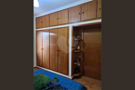 3_photo/94b9be0a39.7c2ae8445402a222-ATLAS-594210bd-c7b6-4e2d-a45f-1c822e874f6f.jpg de casa à venda com 3 quartos, 260m² em Parque Residencial Cidade Universitaria, Ribeirão Preto