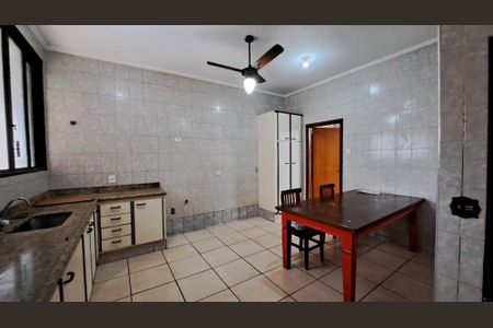 43_photo/94b9be0a8f.826320bd9fe033a1-ATLAS-60e218a6-3bea-4f5f-b0a1-fe5388a110ab.jpg de casa para alugar com 3 quartos, 295m² em Parque Residencial Cidade Universitaria, Ribeirão Preto