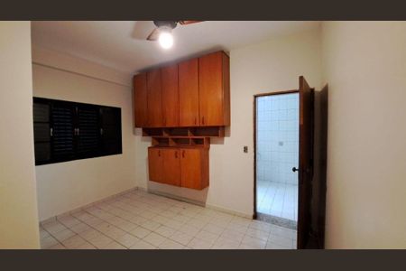 5_photo/94b9be0a8f.826320bd9fe033a1-ATLAS-ac246a16-4d00-43c0-89f3-aac3b0c3a6ce.jpg de casa para alugar com 3 quartos, 295m² em Parque Residencial Cidade Universitaria, Ribeirão Preto