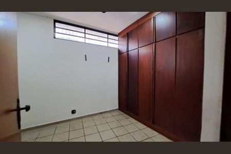 40_photo/94b9be0a8f.826320bd9fe033a1-ATLAS-b7280441-6538-4d2f-9c83-0a43ca5af0f0.jpg de casa para alugar com 3 quartos, 295m² em Parque Residencial Cidade Universitaria, Ribeirão Preto