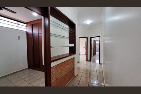 37_photo/94b9be0a8f.826320bd9fe033a1-ATLAS-e31003c1-11c1-436b-aeb9-19ee1af816ee.jpg de casa para alugar com 3 quartos, 295m² em Parque Residencial Cidade Universitaria, Ribeirão Preto