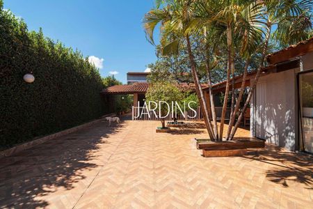 7_photo/94b9be0bab.bdf1def5ceb5107f-ATLAS-4bbe74df-dbe5-4ac8-a44f-3eea1e7ad846.jpg de casa à venda com 7 quartos, 315m² em Parque Cidade Universitária, Ribeirão Preto