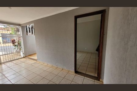 2_photo/94b9be0d1f.447a9fcdafd242e8-ATLAS-0b7f7a2c-cb9e-4083-9b0d-73028a1f857a.jpg de casa à venda com 3 quartos, 112m² em Vila Monte Alegre, Ribeirão Preto