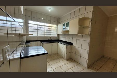 10_photo/94b9be0d1f.447a9fcdafd242e8-ATLAS-27d7fc49-ef95-41ca-81a7-81ea7ce3aaf6.jpg de casa à venda com 3 quartos, 112m² em Vila Monte Alegre, Ribeirão Preto