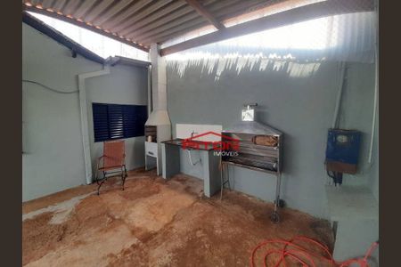 4_photo/94b9be0f45.2a17df7df6ae08cb-ATLAS-7dcff9c6-4f0e-4f1f-ac7a-29aa31ed9a62.jpg de casa à venda com 2 quartos, 190m² em Jardim Mario Paiva Arantes, Ribeirão Preto