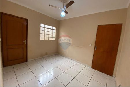 2_photo/94b9be1037.64f8aef48068d3ef-ATLAS-7b652c3a-bd83-481f-a776-db5aa62abcae.jpg de casa à venda com 3 quartos, 106m² em Alto do Ipiranga, Ribeirão Preto