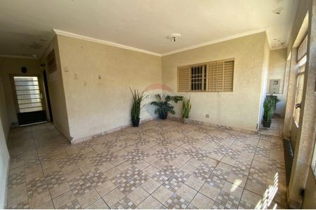 5_photo/94b9be1037.64f8aef48068d3ef-ATLAS-cf2010e0-02b0-464d-9201-958d05eb381c.jpg de casa à venda com 3 quartos, 106m² em Alto do Ipiranga, Ribeirão Preto