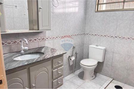 18_photo/94b9be169b.d70e7eae2b930113-ATLAS-17e9b7b3-1530-475a-aed5-ccebeb198713.jpg de casa à venda com 2 quartos, 90m² em Alto do Ipiranga, Ribeirão Preto