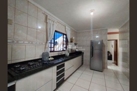 8_photo/94b9be199f.cba3da746242e602-ATLAS-270cad92-d65f-4c77-be76-4020d6e7ca1a.jpg de casa à venda com 3 quartos, 158m² em Ipiranga, Ribeirão Preto