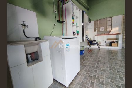 6_photo/94b9be199f.cba3da746242e602-ATLAS-79d09aa5-e9c4-4738-b041-d89661e94d0b.jpg de casa à venda com 3 quartos, 158m² em Ipiranga, Ribeirão Preto