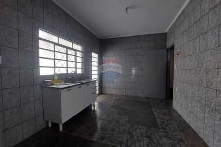 14_photo/94b9be1b2f.826320bd9fe033a1-ATLAS-d9f2302a-672c-4a8e-825b-3b22cfdc2795.jpg de casa à venda com 3 quartos, 214m² em Planalto Verde, Ribeirão Preto